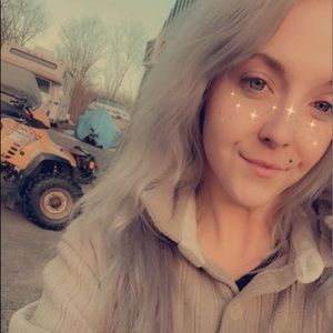 Meet your Posher, Jordyn